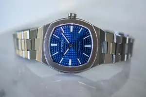 Dumoreau DM01