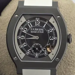 F.P. Journe F.P.Journe ÉléganteElegante 48 MM TITALYT REF ELHT BLACK DIAL