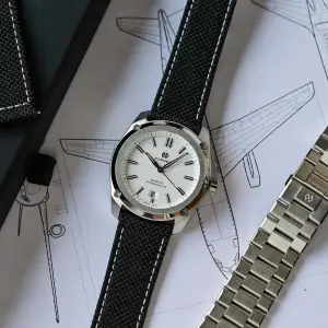 Formex Essence 41mm COSC