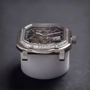 Gerald Charles Maestro 8.0 Squelette Gem-Set Limited Edition