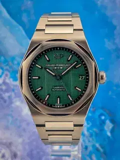 Girard-Perregaux Girard-Perregaux Laureato 81010-11-3153-1CM 42mm Stainless steel Green