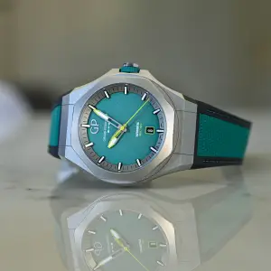 Girard-Perregaux Laureato Absolute Aston Martin F1 Edition