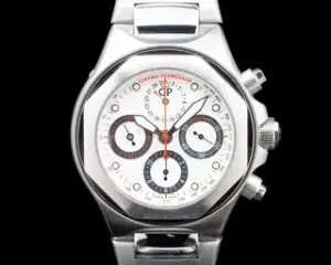 Girard-Perregaux Girard-Perregaux Laureato 80180-1-11-6516 44mm Stainless steel White