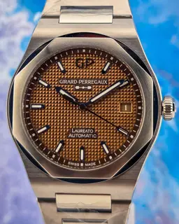 Girard-Perregaux Girard-Perregaux Laureato 81005-11-3154-1CM 38mm Stainless steel Brown · 81005-11-3154-1CM