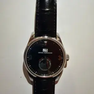 Girard-Perregaux Girard-Perregaux 1966 4953 40mm Black