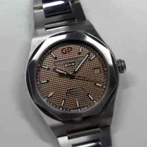 Girard-Perregaux Girard-Perregaux Laureato 81005-11-3154-1CM 38mm Stainless steel Brown, Price & Market Data
