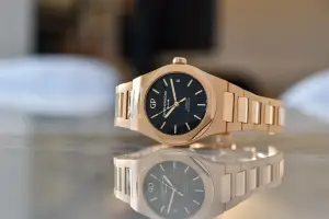 Girard-Perregaux Laureato 42mm Pink Gold and Black Onyx