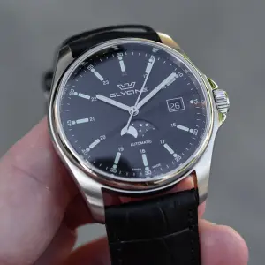 Glycine Combat 6 Classic Moonphase