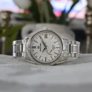 Grand Seiko Grand Seiko Elegance SBGE269 40mm Stainless steel Silver, Price & Market Data