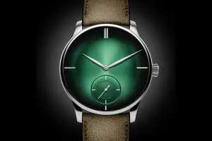 H. Moser & Cie Venturer Small Seconds XL Purity Cosmic Green