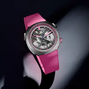 H. Moser & Cie. Streamliner Alpine Drivers Pink Edition