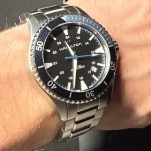 Hamilton Hamilton Khaki Navy H82315131 40mm Stainless steel Black