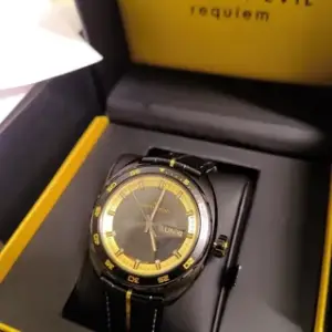 Hamilton Hamilton American Classic H35425730 42mm Stainless steel Black