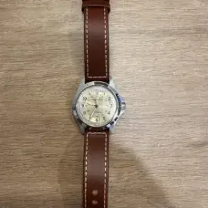 Hamilton Hamilton Khaki Field H64455523 40mm Stainless steel Beige