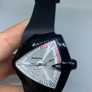 Hamilton Hamilton Ventura 43mm Stainless steel White