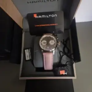 Hamilton Hamilton American Classic H38426820 40mm Stainless steel Beige