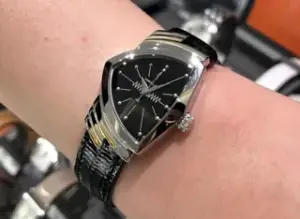 Hamilton Hamilton Ventura H24211732 24mm Stainless steel Black