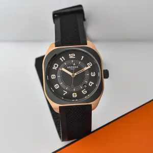 Hermès H08 Black and Gold