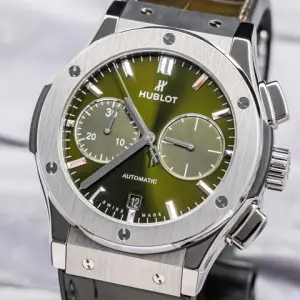 Hublot Hublot Classic Fusion ChronographTitanium Green 45 mm Box Papers Leather Deploy Automatic Brushed