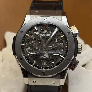 Hublot Hublot Classic Fusion Aerofusion45mm | 525.NX.0170.LR | 2017 | Serviced | Inner/Outer Box