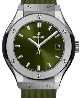Hublot Hublot Classic Fusion 581.NX.8970.RX 33mm Titanium Green