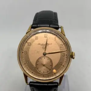 Iwc IWCVintage Manual Wind 14K Solid Gold Service W/Box