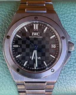 IWC IWC Ingenieur IW338903 42mm Ceramic Black