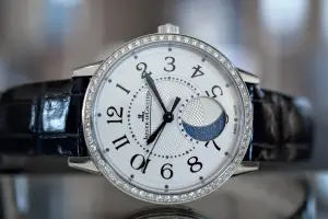 Jaeger-LeCoultre Rendez-Vous Moon Medium