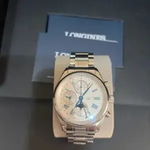 Longines Longines Master Collection L26734716 42mm Stainless steel White
