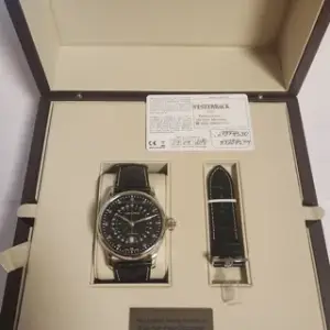 Longines Longines Heritage L2.797.4.53.0 47.4mm Stainless steel Black