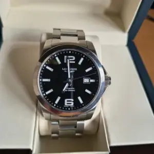 Longines Longines Conquest L3.777.4.58.6 41mm Stainless steel Black