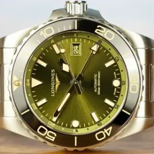 Longines Longines HydroConquest L3.790.4.06.6 41mm Stainless steel Green