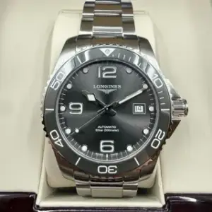 Longines Longines HydroConquest L3.781.4.76.6 41mm Stainless steel Gray