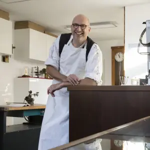 Marco Lang Zweigesicht-1