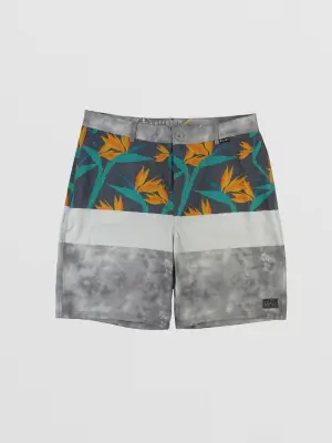 Maui & Sons Hermosa Hybrid Walkshorts