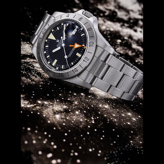 ROLEX. A STAINLESS STEEL AUTOMATIC WRISTWATCH WITH SWEEP CENTRE SECONDS, DATE, 24 HOUR DISPLAY AND BRACELET EXPLORER II MODEL, REF. 1655, CASE NO. 8’235’689