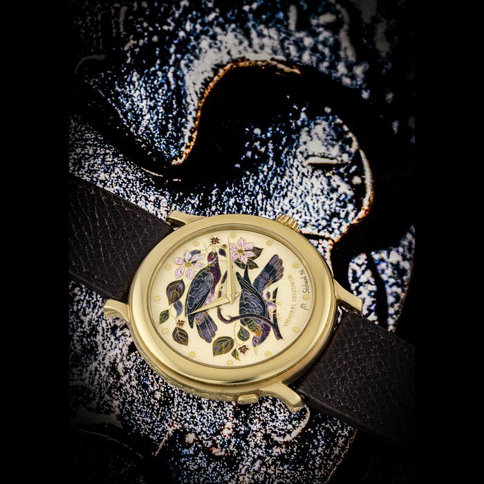 Vacheron Constantin VACHERON CONSTANTIN. AN ATTRACTIVE 18K GOLD AUTOMATIC WRISTWATCH WITH CLOISONNÉ ENAMEL DIAL BY MURIEL SÉCHAUD INSPIRED BY JOHN J. AUDUBON REF. 43060, CASE NO. 676’509, MANUFACTURED IN 1996