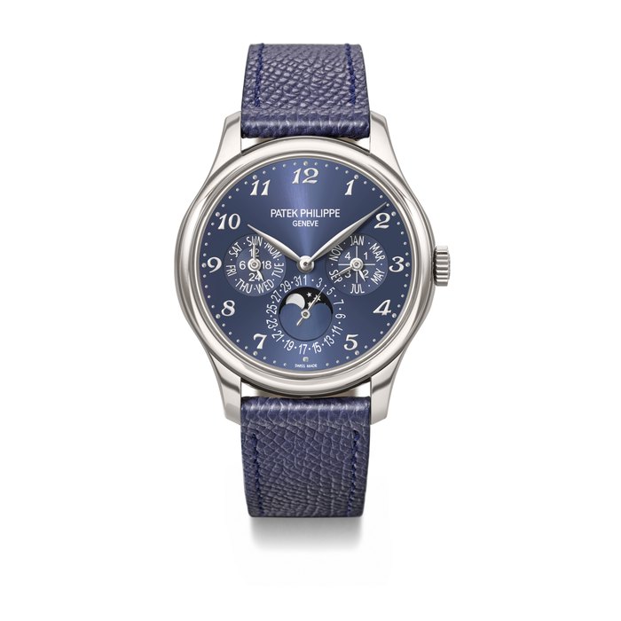 PATEK PHILIPPE. AN ELEGANT 18K WHITE GOLD AUTOMATIC PERPETUAL CALENDAR WRISTWATCH WITH MOON PHASES, 24-HOURS, LEAP YEAR INDICATION AND BREGUET NUMERALS SIGNED PATEK PHILIPPE, REF. 5327G-001, MOVEMENT NO. 7'322'131, CASE NO. 6'426'944, CIRCA 2021