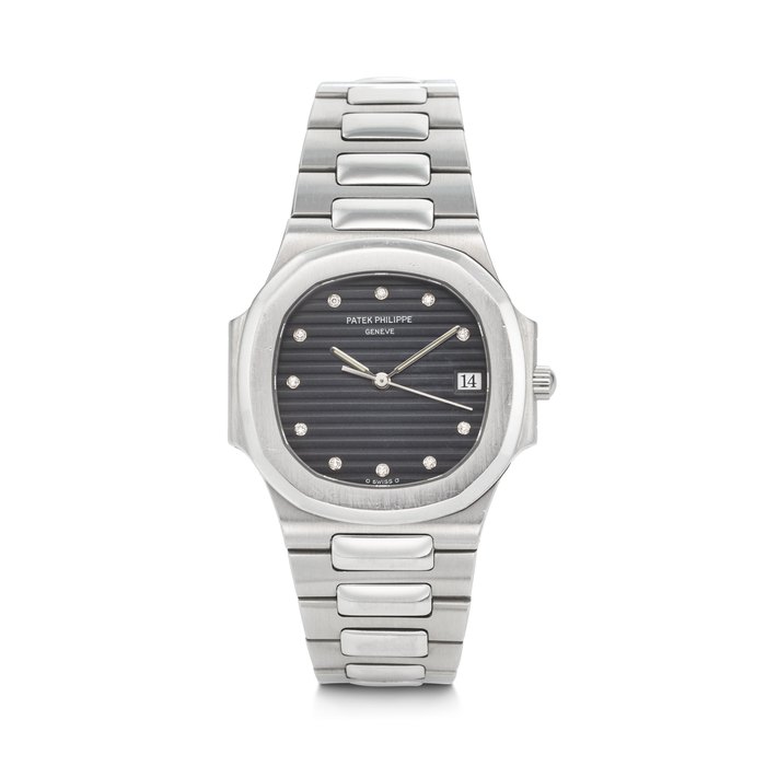 PATEK PHILIPPE. A SPORTY AND ELEGANT STAINLESS STEEL QUARTZ WRISTWATCH WITH DIAMOND-SET DIAL AND BRACELET NAUTILUS MODEL, REF. 3900⁄1, MOVEMENT NO. 1’554’491, CASE NO. 2’875’925, MANUFACTURED 1989