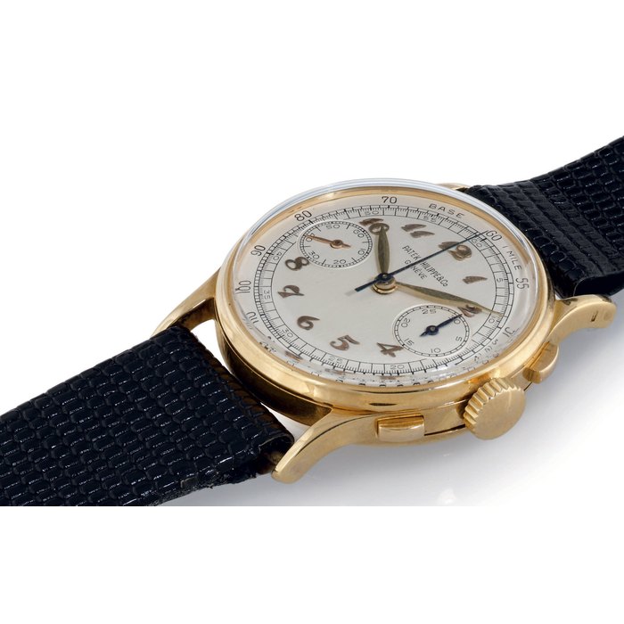 PATEK PHILIPPE. A RARE 18K GOLD CHRONOGRAPH WRISTWATCH SIGNED PATEK PHILIPPE & CO., GENEVE, MOVEMENT NO. 863690, CASE NO. 642408, REF. 130, MANUFACTURED IN 1945