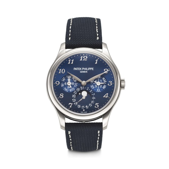 PATEK PHILIPPE. A VERY ATTRACTIVE 18K WHITE GOLD AUTOMATIC PERPETUAL CALENDAR WRISTWATCH WITH BREGUET NUMERALS, MOON PHASES, AND LEAP YEAR INDICATION PERPETUAL CALENDAR MODEL, REF. 5327G-001, MOVEMENT NO. 7'621'939, CASE NO. 6'664'547, CIRCA 2023