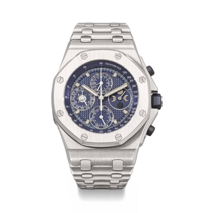 AUDEMARS PIGUET. A VERY RARE AND IMPRESSIVE STAINLESS STEEL AUTOMATIC PERPETUAL CALENDAR CHRONOGRAPH WRISTWATCH WITH MOON PHASES AND BRACELET ROYAL OAK OFFSHORE QUANTIEME PERPETUEL MODEL, REF. 25854ST, CASE NO. E8086, NO. 008, CIRCA 1998
