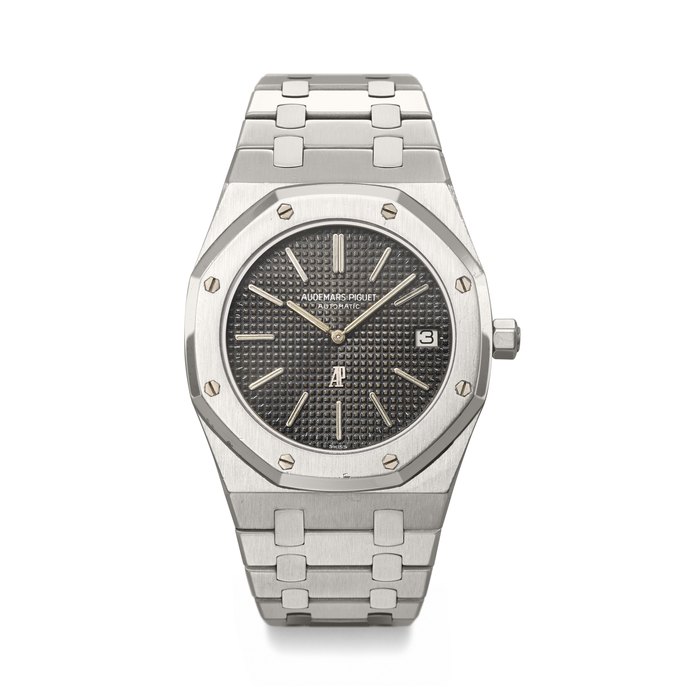 AUDEMARS PIGUET. AN ICONIC AND HIGHLY ATTRACTIVE STAINLESS STEEL AUTOMATIC WRISTWATCH WITH DATE, TROPICAL DIAL AND BRACELET ROYAL OAK 'A SERIES' MODEL, REF. 5402ST, NO. A 164, CIRCA 1973