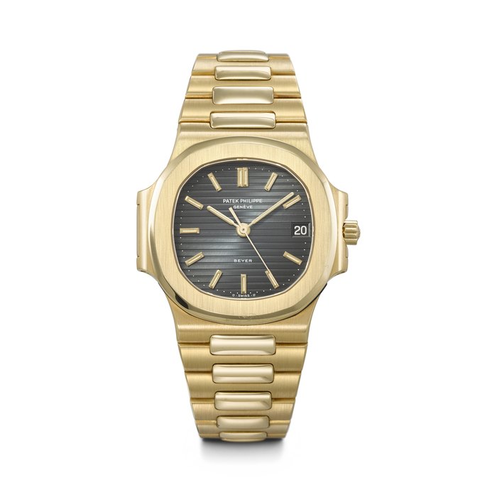 PATEK PHILIPPE. AN EXTREMELY RARE AND ATTRACTIVE 18K GOLD AUTOMATIC WRISTWATCH WITH SWEEP CENTRE SECONDS, DATE AND BRACELET RETAILED BY BEYER, NAUTILUS MODEL, REF. 3800⁄1, MOVEMENT NO. 1'421'644, CASE NO. 559'805, MANUFACTURED IN 1983
