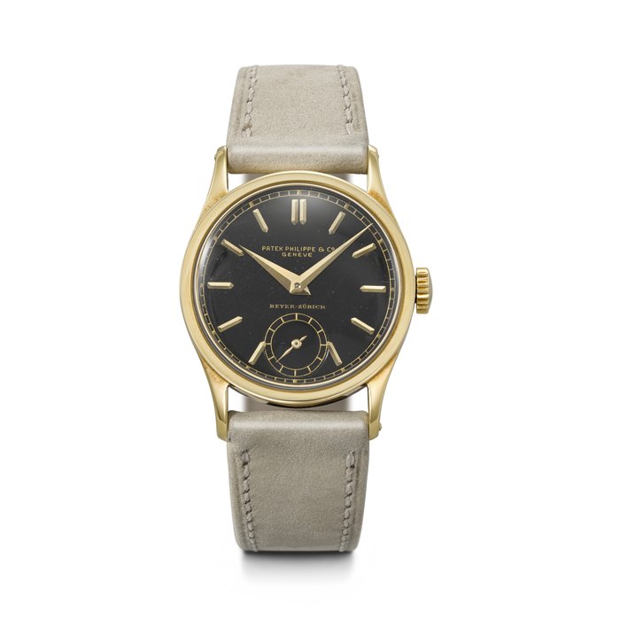 PATEK PHILIPPE. AN EXTREMELY RARE AND HIGHLY ATTRACTIVE 18K GOLD WRISTWATCH WITH BLACK DIAL RETAILED BY BEYER ZURICH, CALATRAVA MODEL, REF. 96, MOVEMENT NO. 829'483, CASE NO. 296'130, MANUFACTURED IN 1939