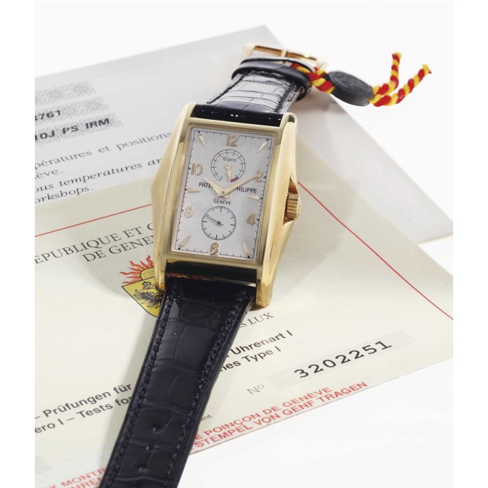 Patek Philippe. A Fine And Rare Limited Edition 18k Gold 10-Day Wristwatch With Power Reserve SIGNED PATEK PHILIPPE, GENEVE, 10-DAY, REF. 5100, MOVEMENT NO. 3'202'251, CASE NO. 4'123'761, MANUFACTURED IN 2000