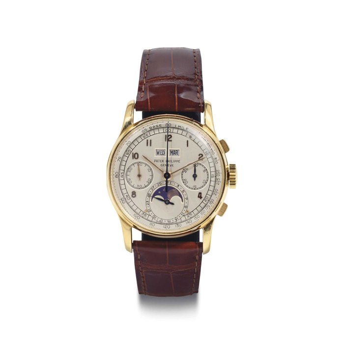 Patek Philippe. A Very Fine And Rare 18k Gold Perpetual Calendar Chronograph Wristwatch With Moon Phases SIGNED PATEK PHILIPPE, GENEVE, REF. 1518, MOVEMENT NO. 868'095, CASE NO. 668'386, MANUFACTURED IN 1951