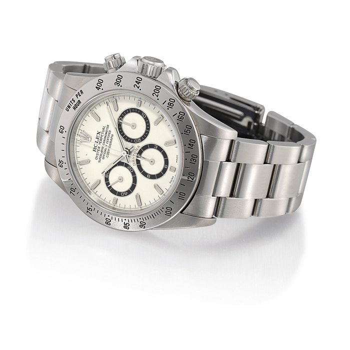 ROLEX, COSMOGRAPH DAYTONA, REF. 16520 STAINLESS STEEL AUTOMATIC CHRONOGRAPH WRISTWATCH WITH BRACELET AND CREAM DIAL CASE T901056, CIRCA 1996