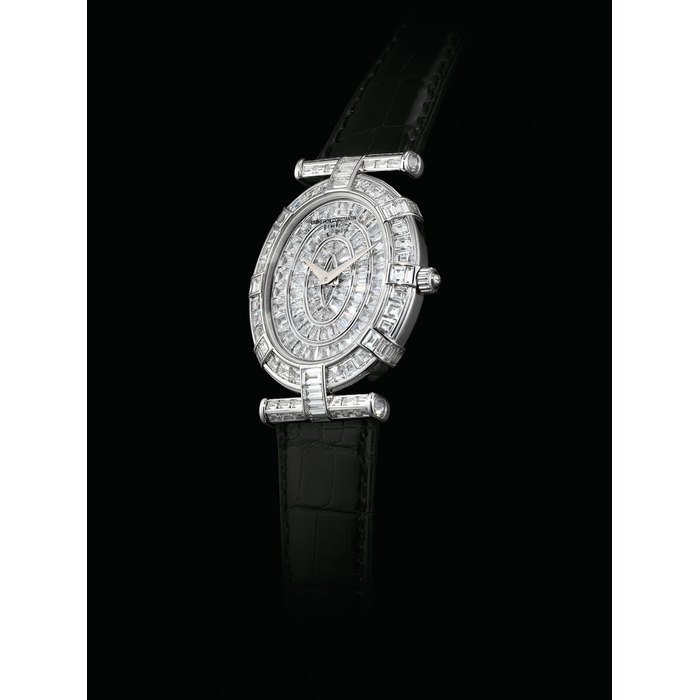 Vacheron Constantin VACHERON CONSTANTIN. AN IMPRESSIVE AND VERY FINE 18K WHITE GOLD DIAMOND-SET OVAL WRISTWATCH SIGNED VACHERON CONSTANTIN, GENEVE, REF. 33'860, MOVEMENT NO. 835'125, CASE NO. 666'583, MANUFACTURED IN 1995