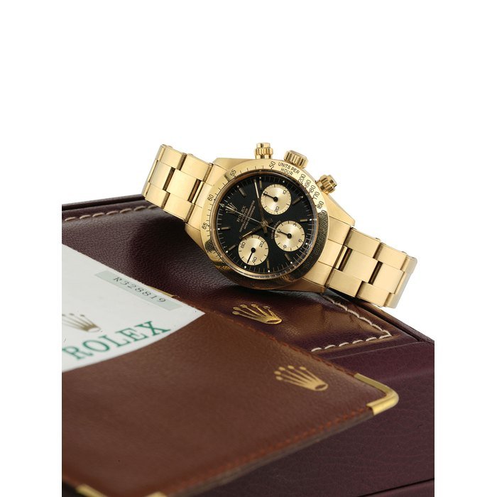 Rolex ROLEX. A FINE 18K GOLD CHRONOGRAPH WRISTWATCH WITH BRACELET, GUARANTEE AND BOX SIGNED ROLEX, OYSTER, COSMOGRAPH MODEL, REF. 6265/6263, CASE NO. R328819, CIRCA 1987 · 6265/6263